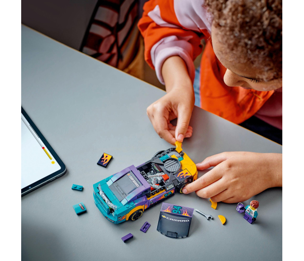 LEGO Speed Champions 76935 NASCAR® Next Gen Chevrolet Camaro ZL1 - 1266187 - zdjęcie 12